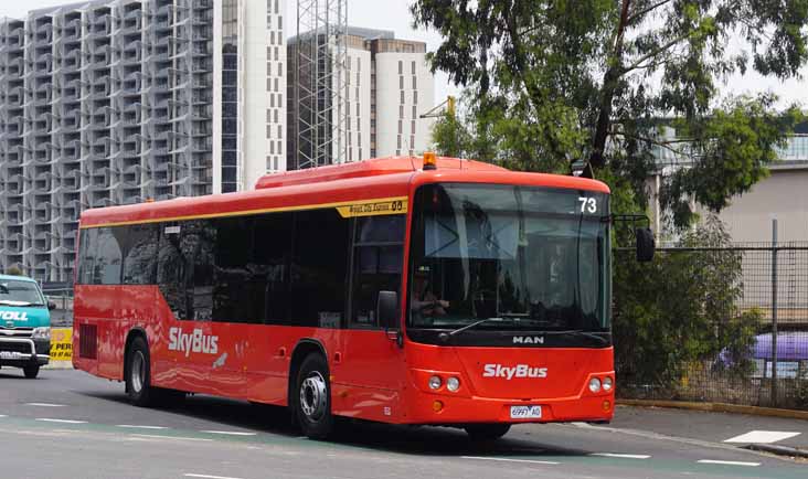 Skybus MAN 18.310 King Long 6122AU 73